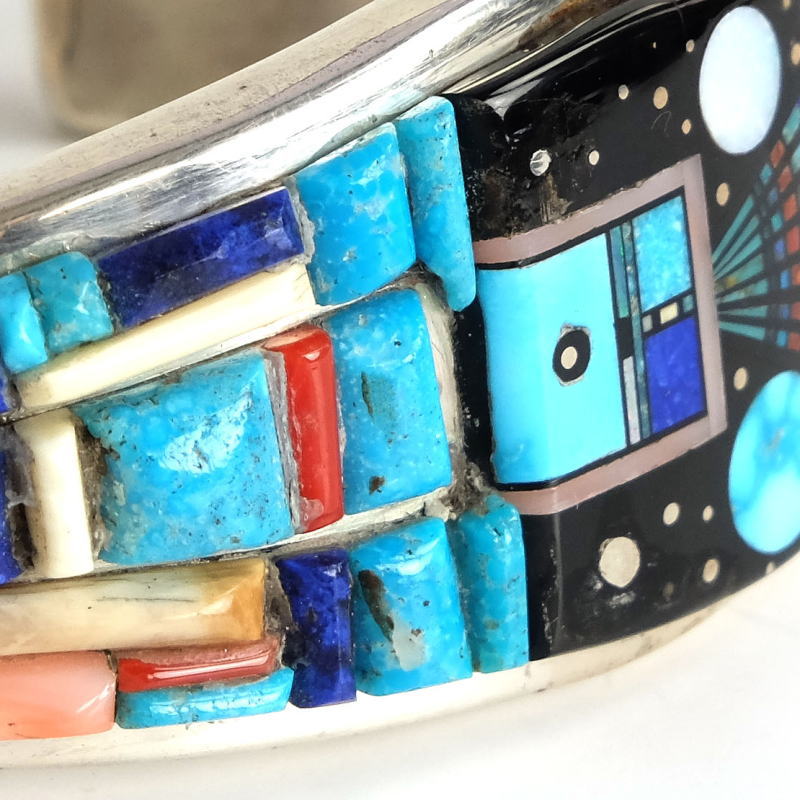 インレイ Inlay 【用語集】｜インディアンジュエリーの技法 | American